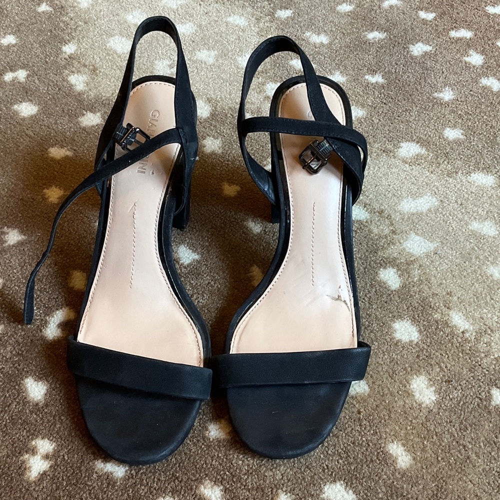Gianni Bini Black Strappy Block Heel Sandals